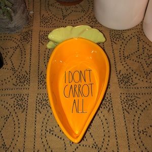 Rae Dunn I DON’T CARROT ALL Carrot Shaped Dish